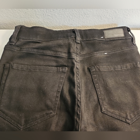 Garage GA Junior's Size 1 Black High Waist Stretch High Rise Denim Jeggings. New - Picture 5 of 8